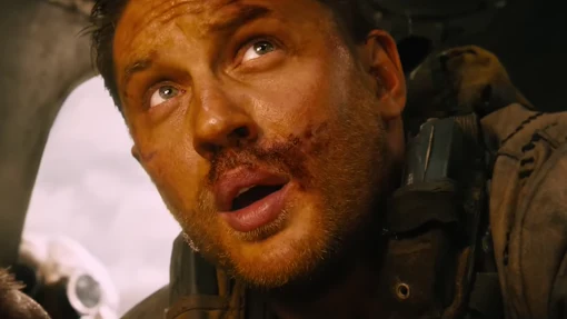 Fotogramma effettivo del montaggio: Mad Max: Fury Road