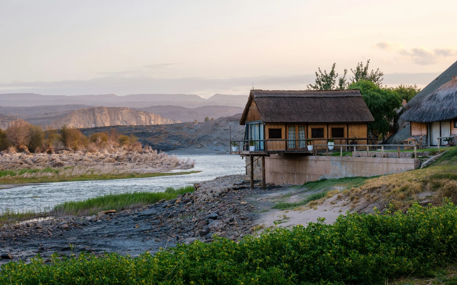 Eine Lodge am Fluss in Namibia